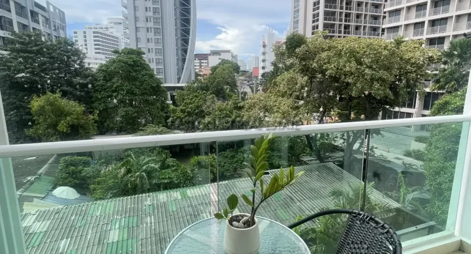 For rent and for sale 1 bed condo in Bang Lamung, Chonburi
