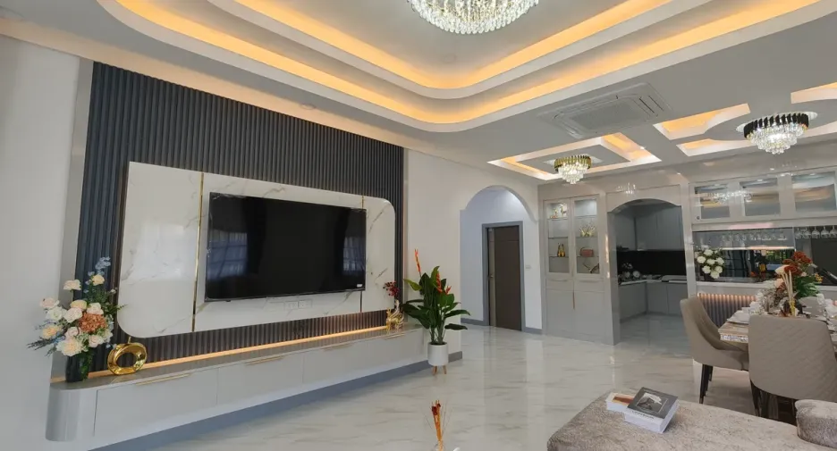 Casa en venta de 4 habitaciones en Bang Lamung, Chonburi
