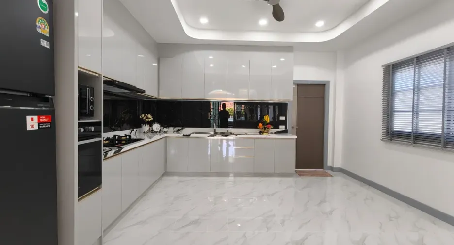 Casa en venta de 4 habitaciones en Bang Lamung, Chonburi