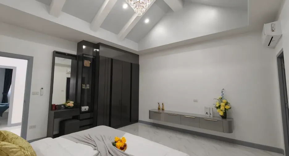 Casa en venta de 4 habitaciones en Bang Lamung, Chonburi