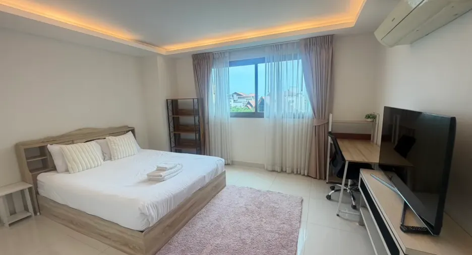 For rent and for sale 3 bedrooms condo in Bang Lamung, Chonburi