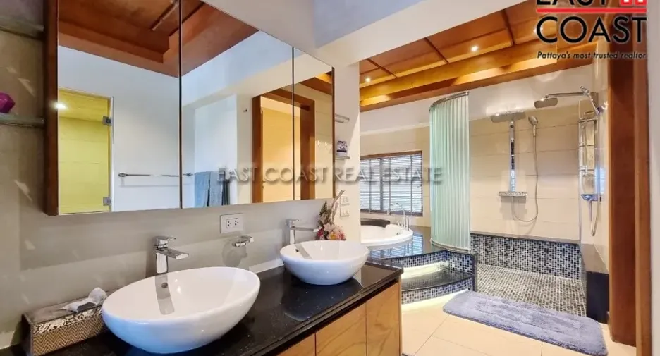 For rent and for sale 2 bedrooms condo in Bang Lamung, Chonburi