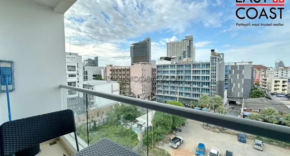 For rent and for sale 1 bed condo in Bang Lamung, Chonburi