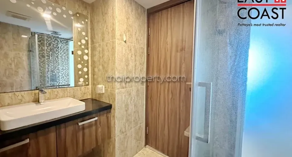 For rent and for sale 1 bed condo in Bang Lamung, Chonburi