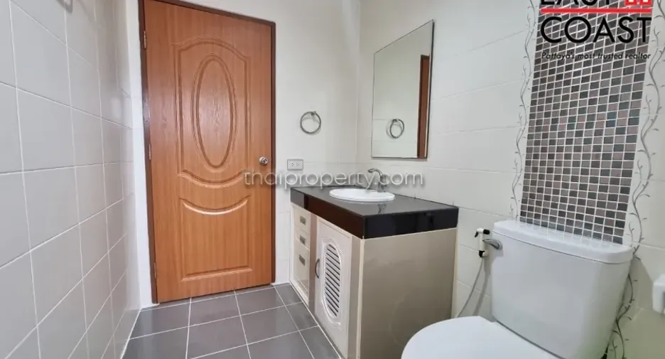 For rent そして for sale 2 ベッドルーム house in Bang Lamung, Chonburi