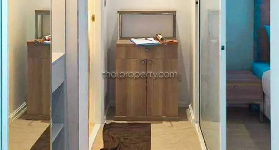 For rent 2 bedrooms condo in Jomtien, Pattaya