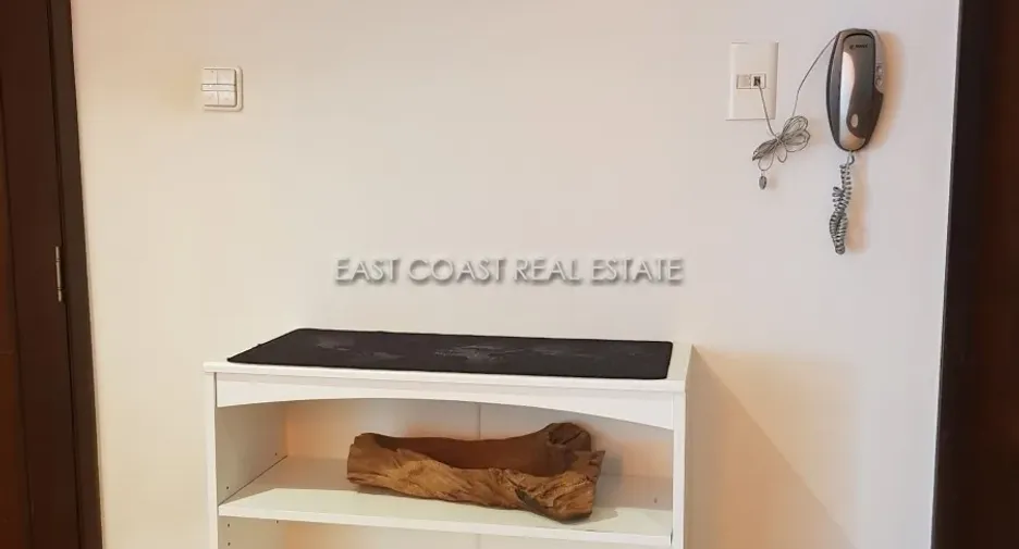 出租 和 出售 2 卧室 公寓 在 Bang Lamung, Chon Buri