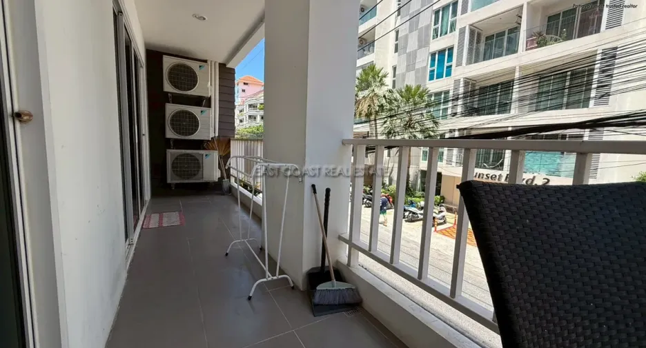 For rent 2 bedrooms condo in Bang Lamung, Chonburi