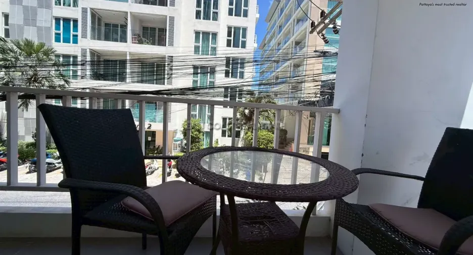 For rent 2 bedrooms condo in Bang Lamung, Chonburi