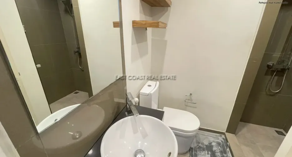 For rent and for sale 1 bed condo in Bang Lamung, Chonburi