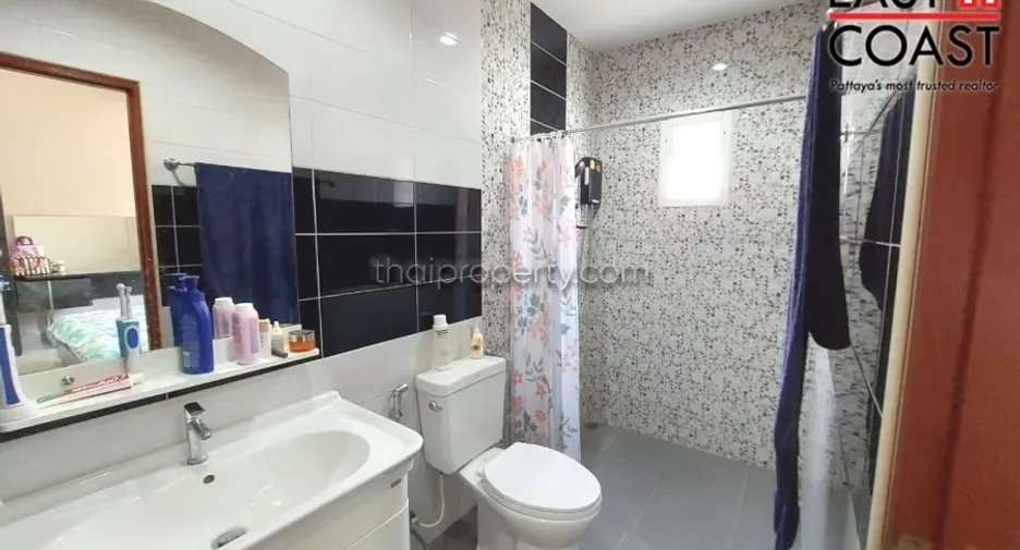 For sale 2 ベッドルーム house in Bang Lamung, Chonburi