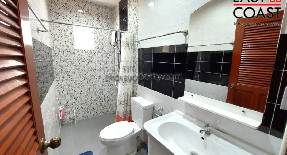 For sale 2 ベッドルーム house in Bang Lamung, Chonburi