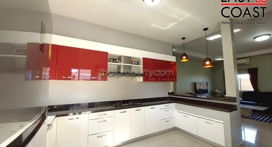 For sale 2 ベッドルーム house in Bang Lamung, Chonburi