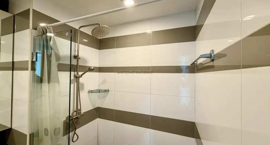 For rent 1 bed condo in Bang Lamung, Chonburi