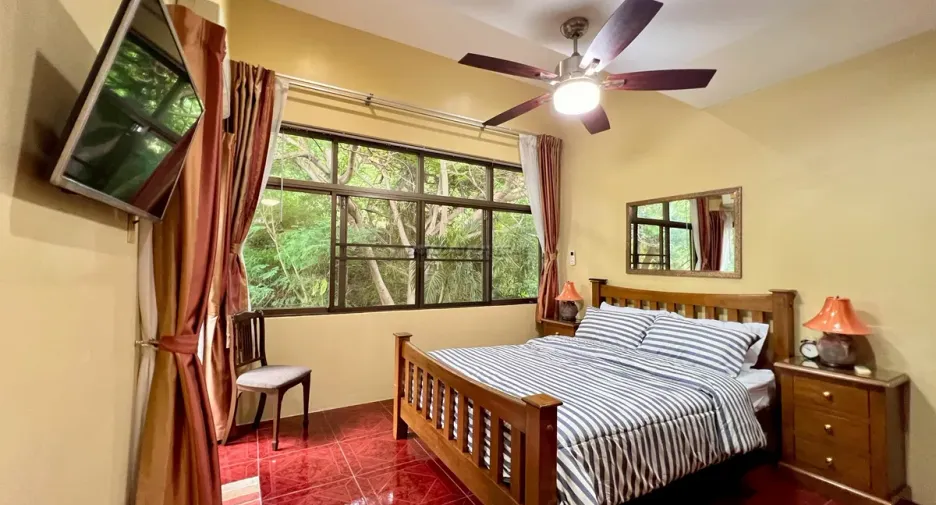 For rent 2 bedrooms condo in Bang Lamung, Chonburi