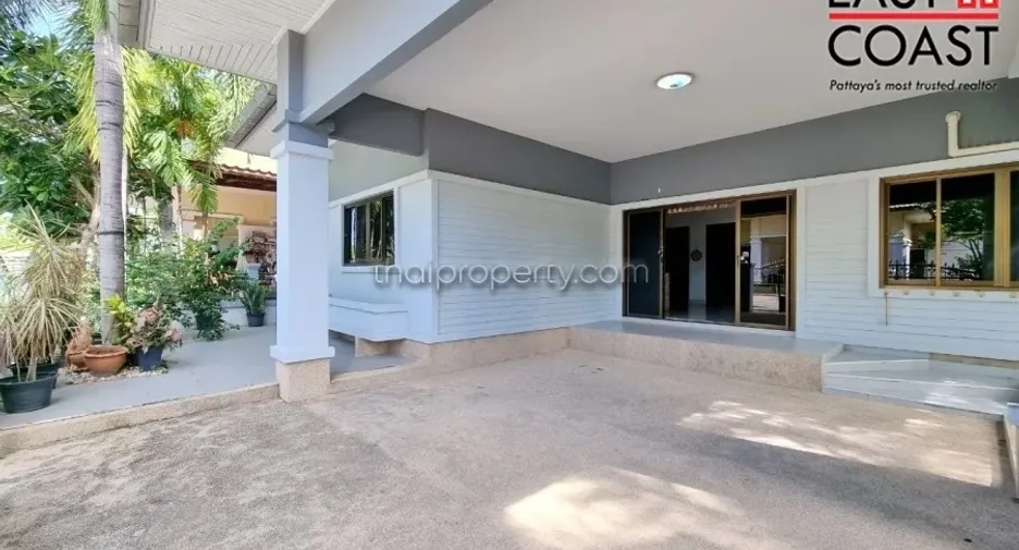 For rent and for sale 3 bedrooms house in Bang Lamung, Chonburi