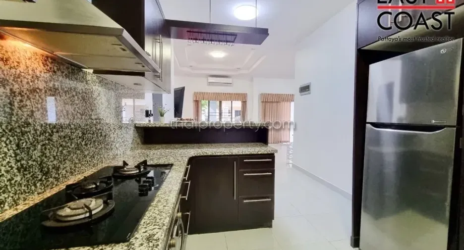 For rent and for sale 3 bedrooms house in Bang Lamung, Chonburi