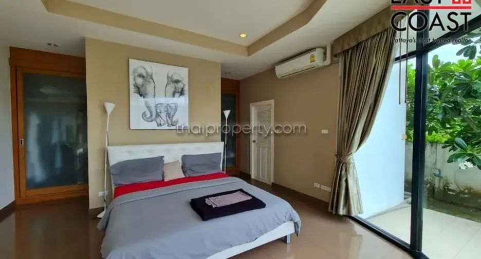 For rent and for sale 3 bedrooms house in Bang Lamung, Chonburi