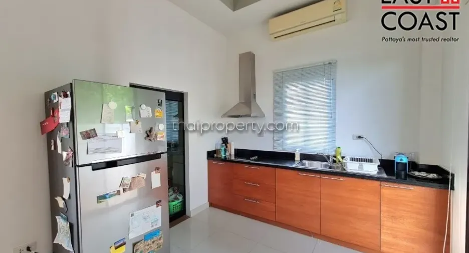 For rent and for sale 3 bedrooms house in Bang Lamung, Chonburi