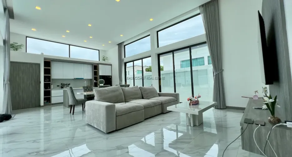 出租 和 出售 3 卧室 独立屋 在 Bang Lamung, Chon Buri