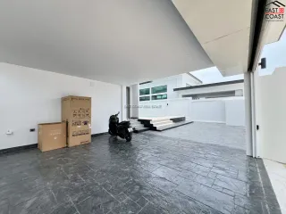 出租 和 出售 3 卧室 独立屋 在 Bang Lamung, Chon Buri