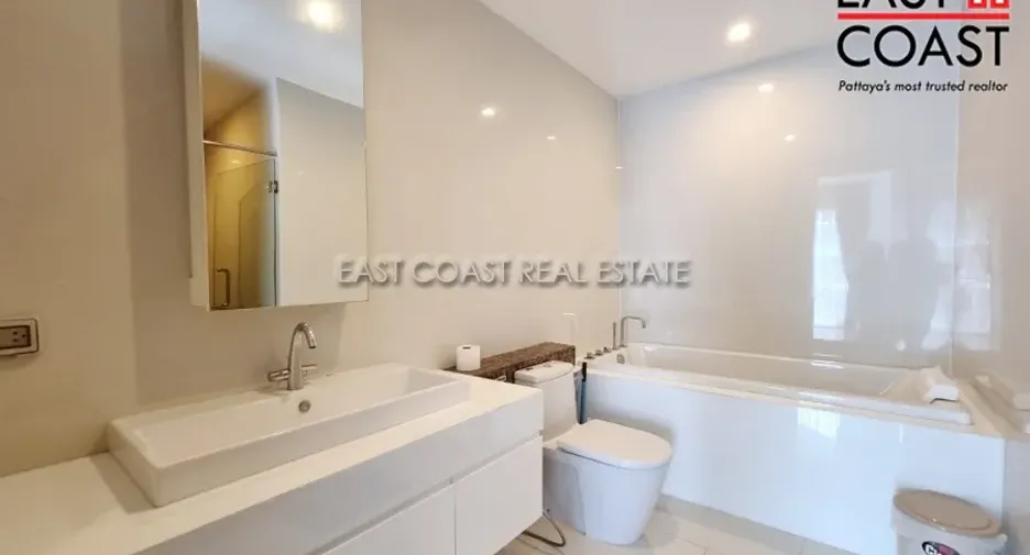 For rent and for sale 2 bedrooms condo in Bang Lamung, Chonburi