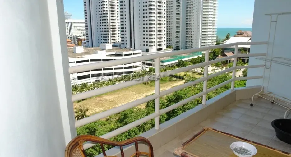 For rent 1 bed condo in Bang Lamung, Chonburi