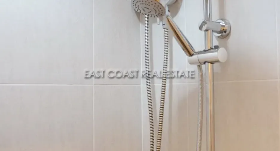 For rent and for sale 2 bedrooms condo in Bang Lamung, Chonburi
