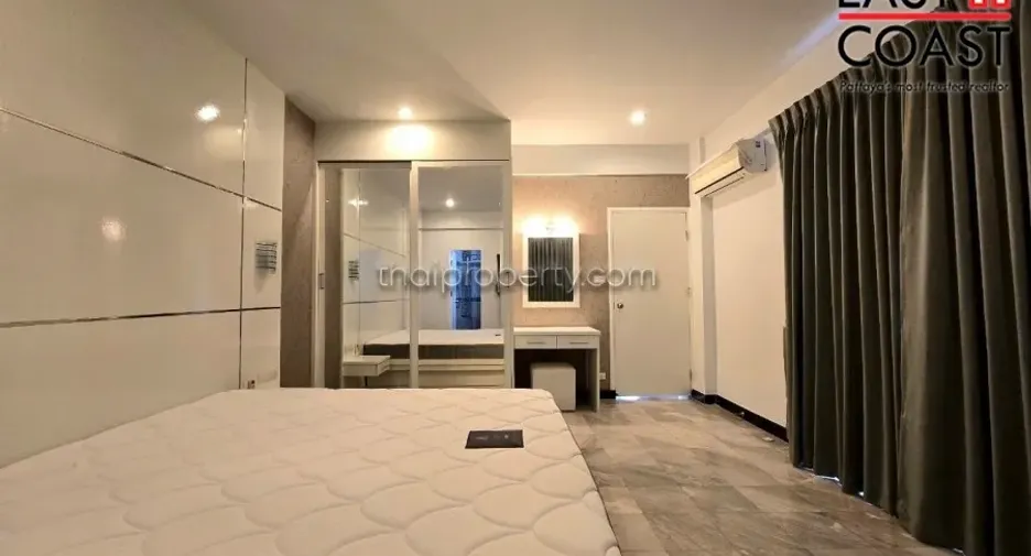 出租 和 出售 2 卧室 公寓 在 Bang Lamung, Chon Buri