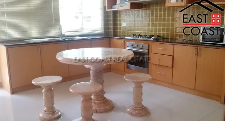 For rent and for sale 3 bedrooms house in Bang Lamung, Chonburi
