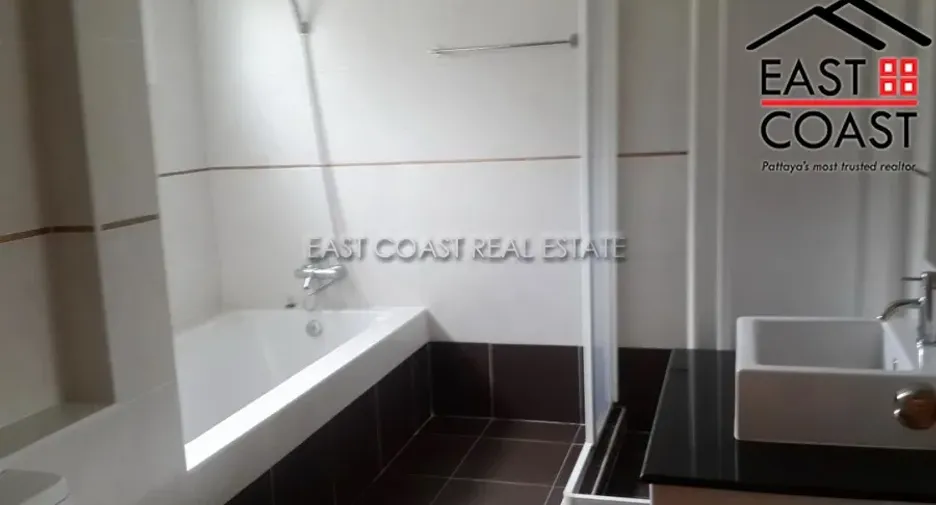For rent and for sale 3 bedrooms house in Bang Lamung, Chonburi