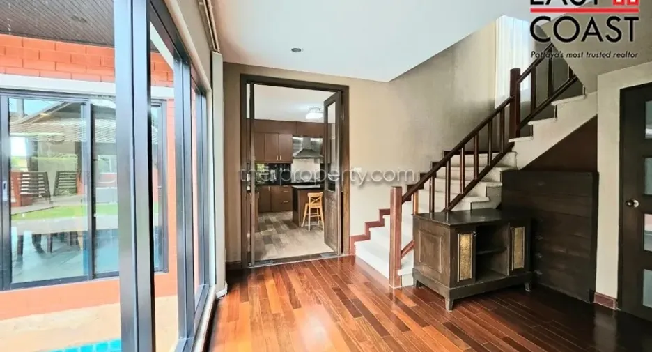 For rent and for sale 3 bedrooms house in Bang Lamung, Chonburi