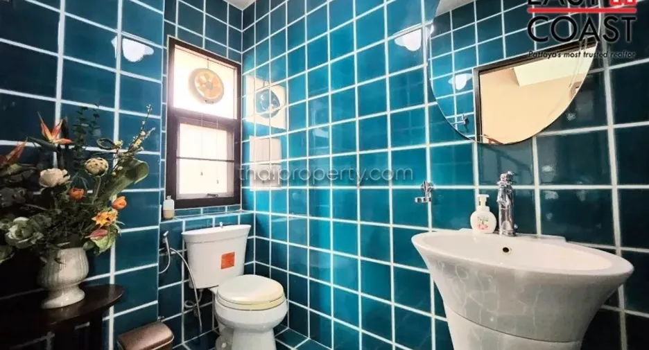 For rent and for sale 3 bedrooms house in Bang Lamung, Chonburi