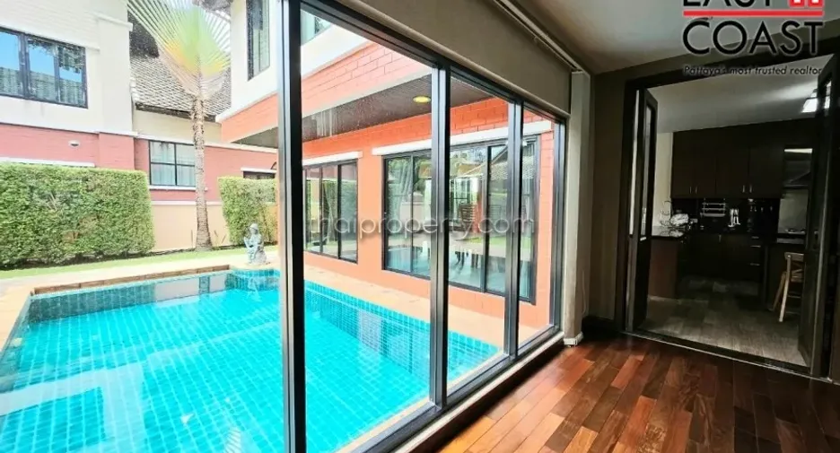 For rent and for sale 3 bedrooms house in Bang Lamung, Chonburi