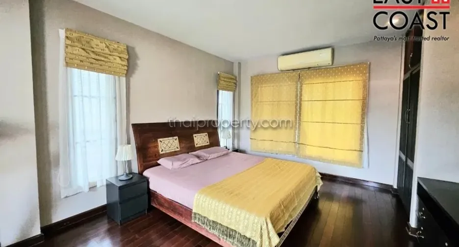For rent and for sale 3 bedrooms house in Bang Lamung, Chonburi