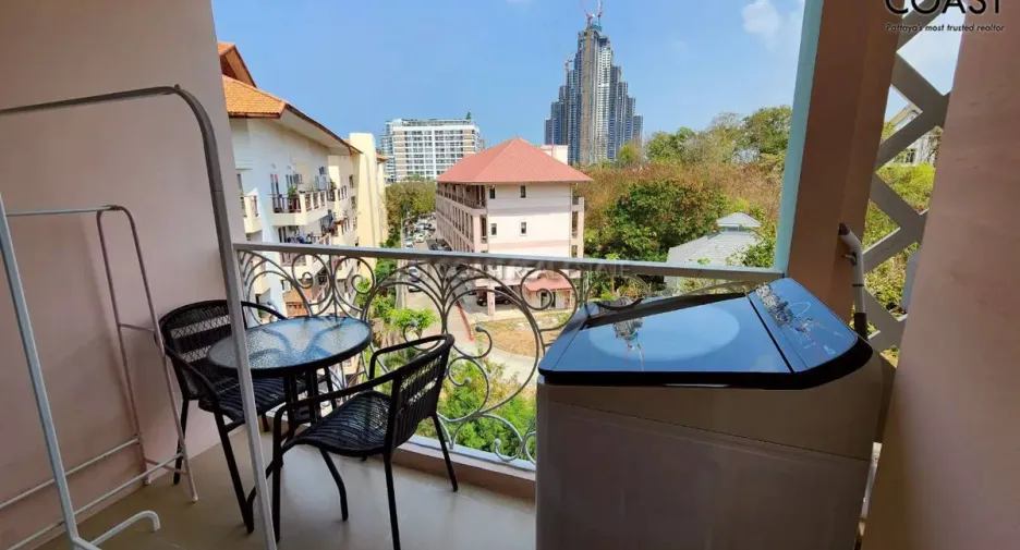 For rent and for sale 1 bed condo in Bang Lamung, Chonburi