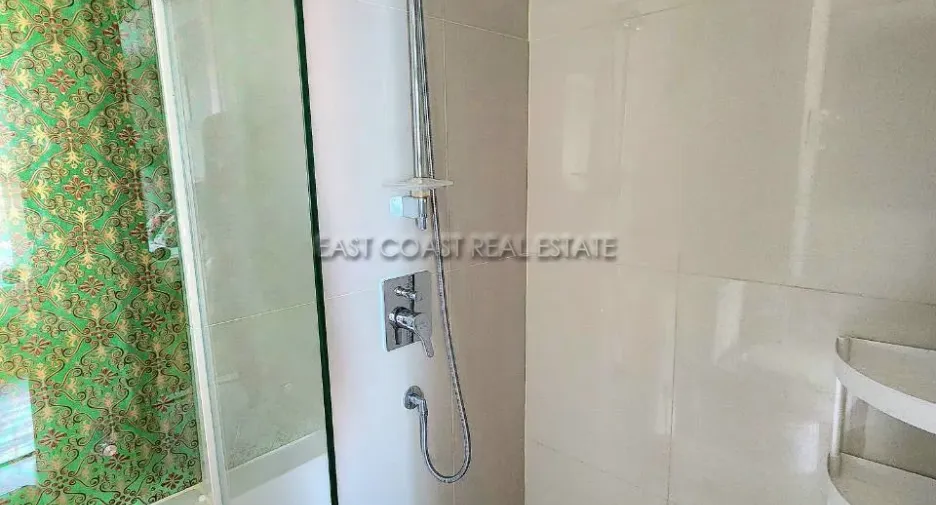For rent and for sale 1 bed condo in Bang Lamung, Chonburi