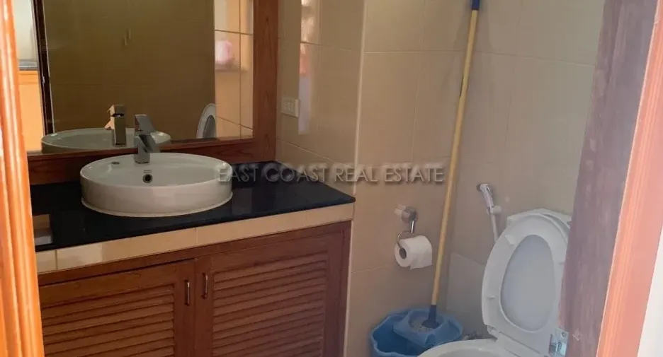 For rent 1 bed condo in Bang Lamung, Chonburi