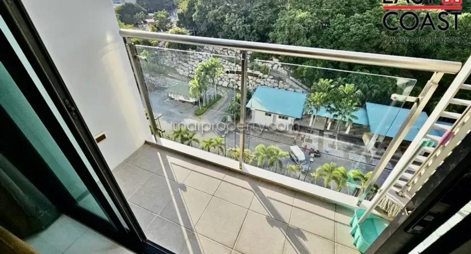 For rent 2 bedrooms condo in Bang Lamung, Chonburi