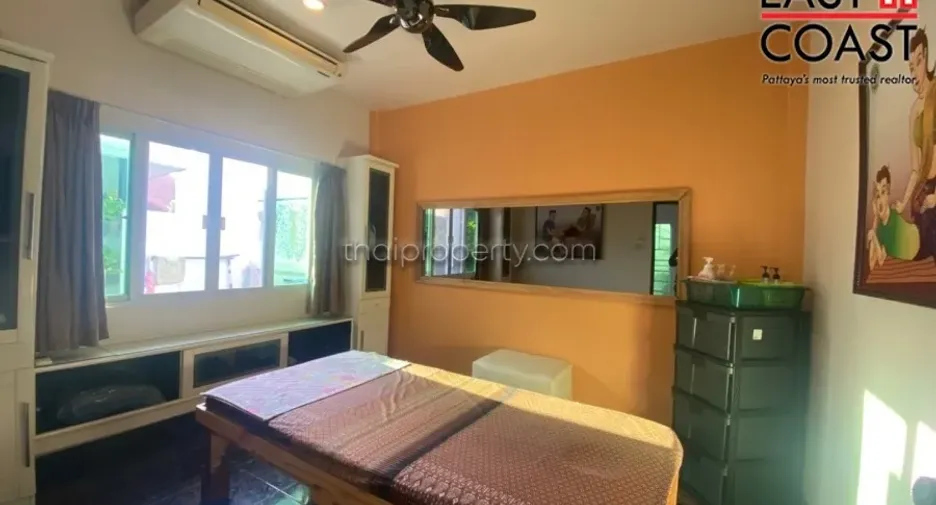 For rent and for sale 3 bedrooms house in Bang Lamung, Chonburi