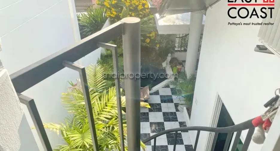 For rent and for sale 3 bedrooms house in Bang Lamung, Chonburi