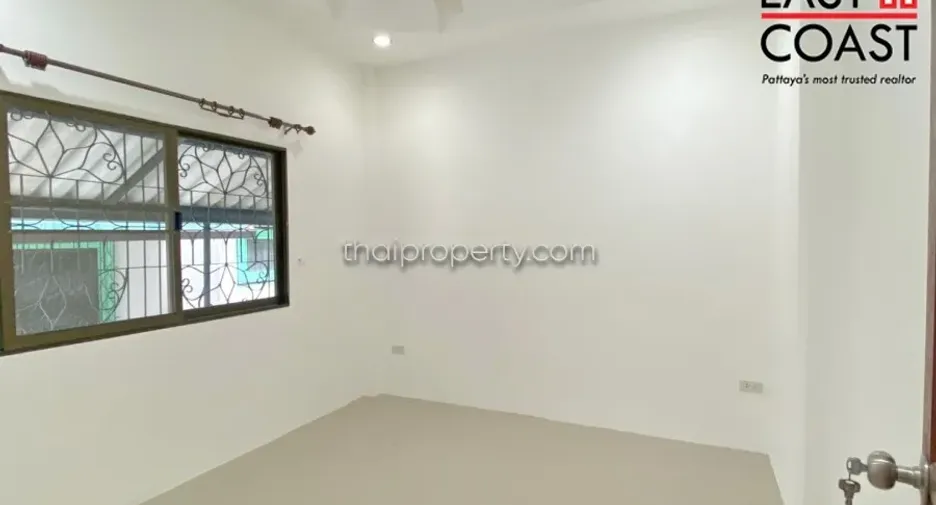 For rent and for sale 3 bedrooms house in Bang Lamung, Chonburi
