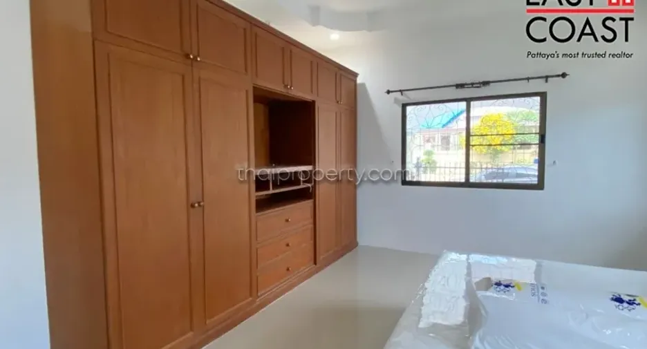 For rent and for sale 3 bedrooms house in Bang Lamung, Chonburi