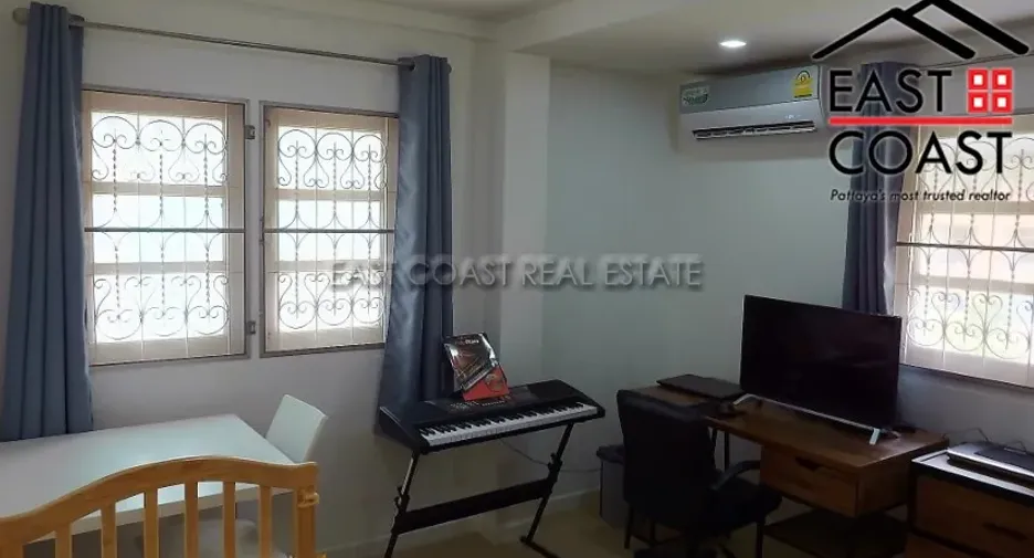 For rent and for sale 3 bedrooms house in Jomtien, Pattaya