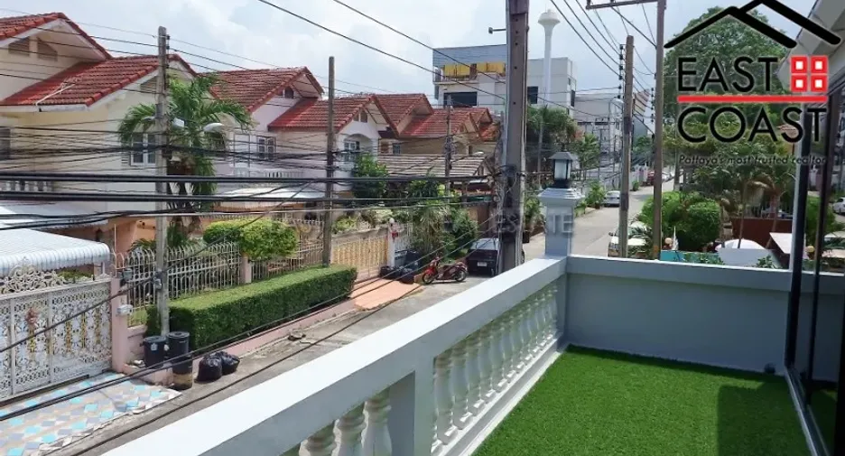 For rent and for sale 3 bedrooms house in Jomtien, Pattaya