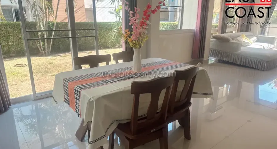 For rent and for sale 3 bedrooms house in Bang Lamung, Chonburi