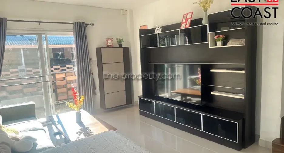For rent and for sale 3 bedrooms house in Bang Lamung, Chonburi