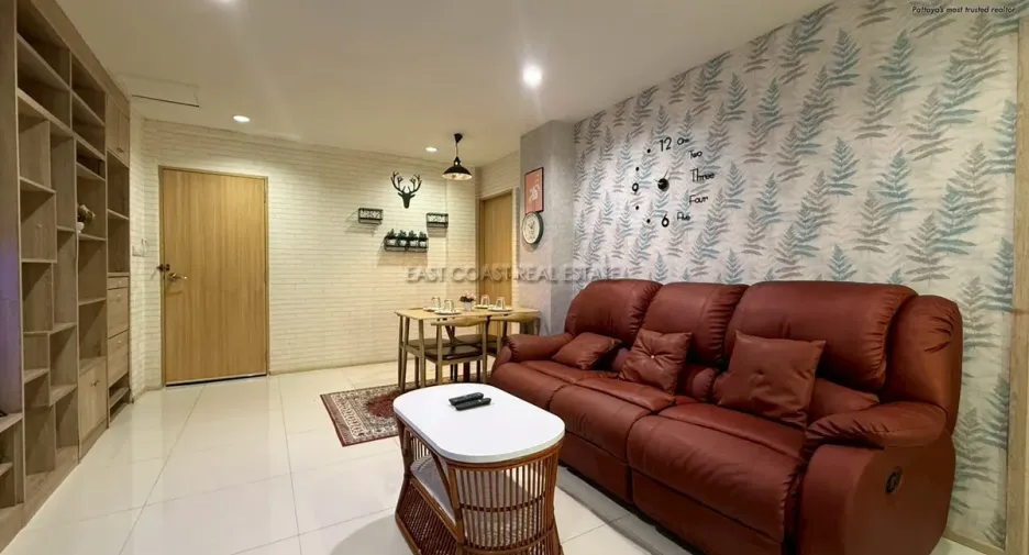 For rent 2 bedrooms condo in Bang Lamung, Chonburi