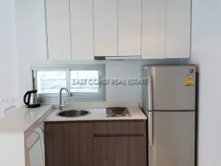 À louer et à vendre 1 chambre condo à Bang Lamung, Chonburi