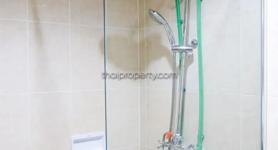 For rent and for sale 1 bed condo in Bang Lamung, Chonburi